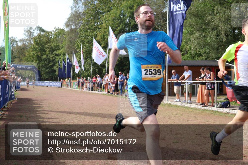 08.09.2024 - Airport Race Strokosch-Dieckow http://msf.ph/oto/7015172 08.09.2024 12:06:21 Ziel 435, 2539, 3035, 3094 meine-sportfotos.de