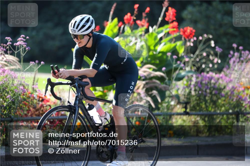 08.09.2024 - Stadtparktriathlon Zöllner http://msf.ph/oto/7015236 08.09.2024 09:26:30 Radfahren 155, 171, 175, 176 meine-sportfotos.de