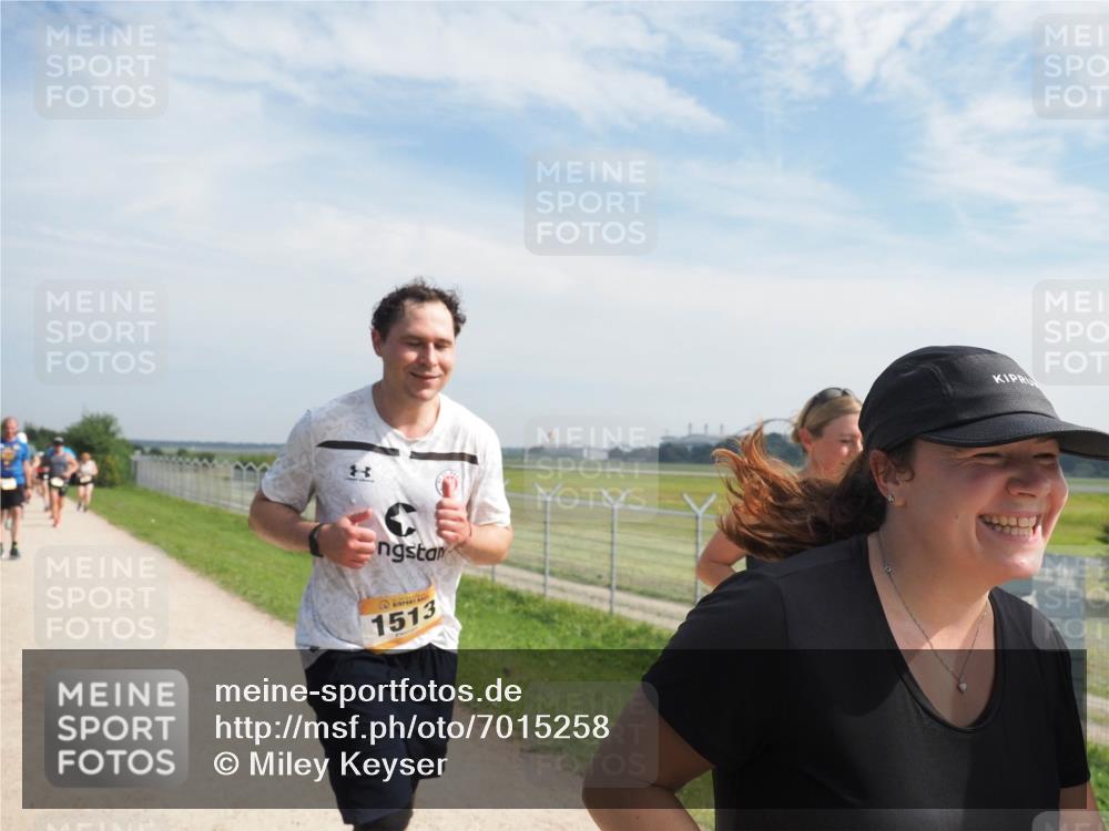 08.09.2024 - Airport Race Miley Keyser http://msf.ph/oto/7015258 08.09.2024 12:36:52 Laufen OLYMPUS, DIGITAL, CAMERA meine-sportfotos.de