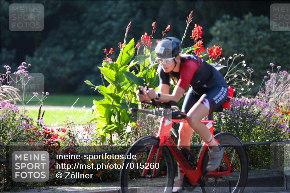08.09.2024 - Stadtparktriathlon Zöllner http://msf.ph/oto/7015260 08.09.2024 09:26:36 Radfahren 100, 111, 176 meine-sportfotos.de