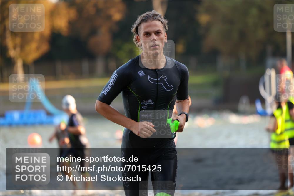 08.09.2024 - Stadtparktriathlon Michael Strokosch http://msf.ph/oto/7015425 08.09.2024 08:47:09 Schwimmen 3, 39, 44, 78, 80 meine-sportfotos.de