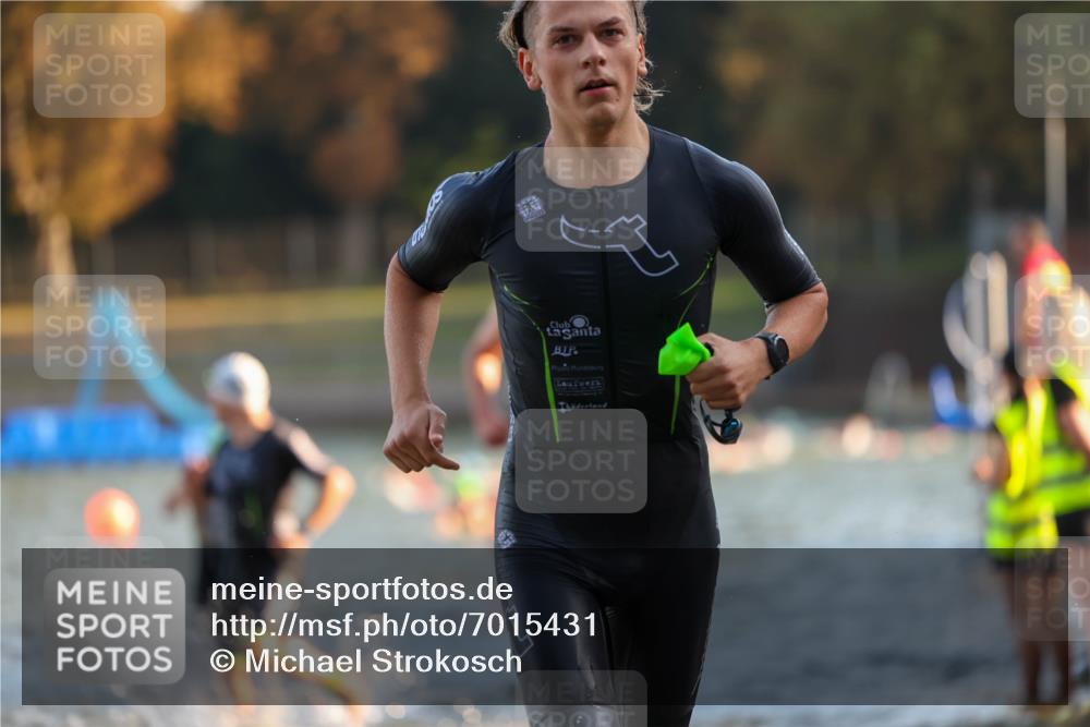 08.09.2024 - Stadtparktriathlon Michael Strokosch http://msf.ph/oto/7015431 08.09.2024 08:47:09 Schwimmen 3, 39, 44, 78, 80 meine-sportfotos.de