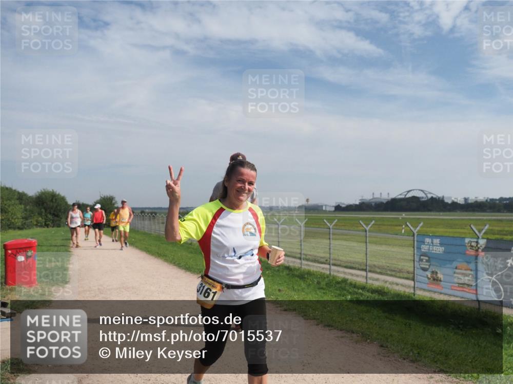 08.09.2024 - Airport Race Miley Keyser http://msf.ph/oto/7015537 08.09.2024 12:37:08 Laufen OLYMPUS, DIGITAL, CAMERA meine-sportfotos.de