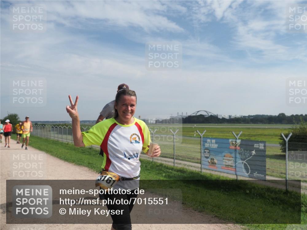 08.09.2024 - Airport Race Miley Keyser http://msf.ph/oto/7015551 08.09.2024 12:37:08 Laufen OLYMPUS, DIGITAL, CAMERA meine-sportfotos.de