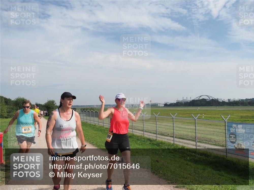 08.09.2024 - Airport Race Miley Keyser http://msf.ph/oto/7015646 08.09.2024 12:37:16 Laufen OLYMPUS, DIGITAL, CAMERA meine-sportfotos.de