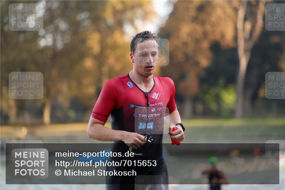 08.09.2024 - Stadtparktriathlon Michael Strokosch http://msf.ph/oto/7015653 08.09.2024 08:47:23 Schwimmen 39, 55 meine-sportfotos.de