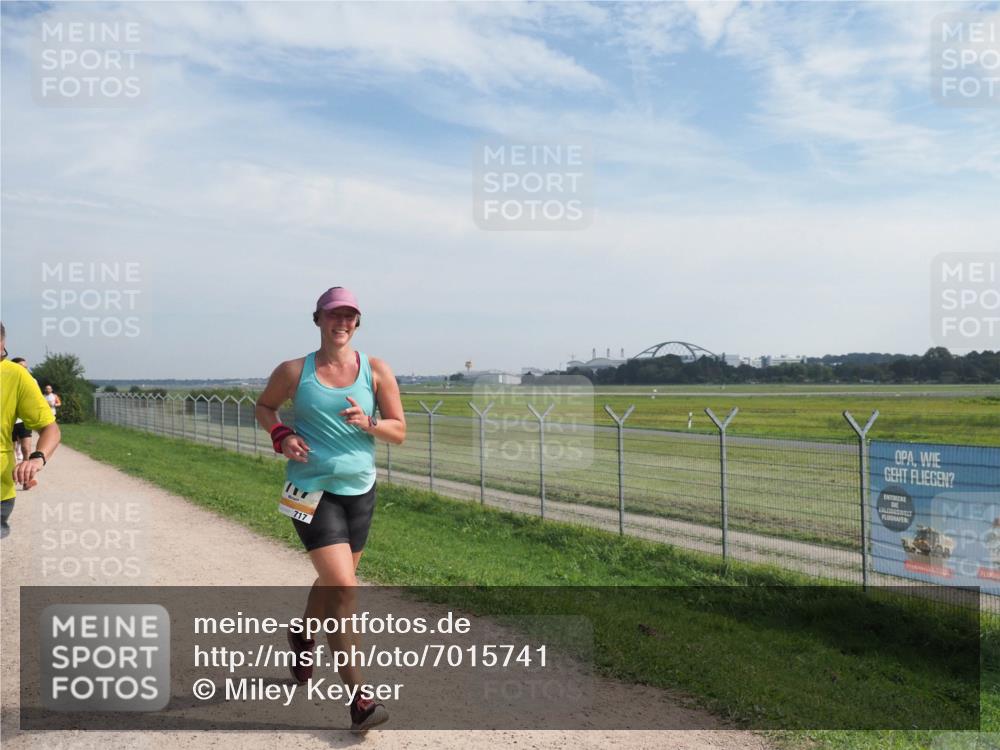 08.09.2024 - Airport Race Miley Keyser http://msf.ph/oto/7015741 08.09.2024 12:37:24 Laufen OLYMPUS, DIGITAL, CAMERA meine-sportfotos.de