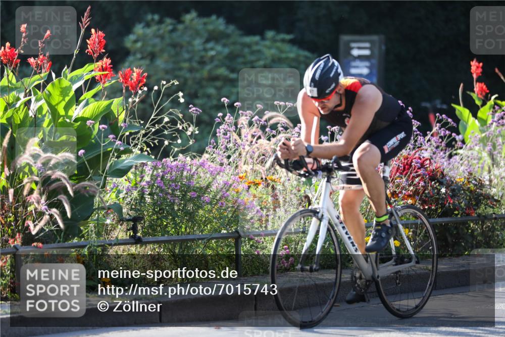 08.09.2024 - Stadtparktriathlon Zöllner http://msf.ph/oto/7015743 08.09.2024 09:31:01 Radfahren 97, 174, 178 meine-sportfotos.de