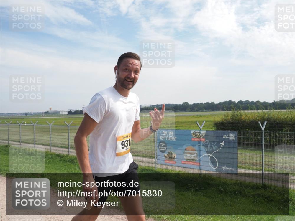 08.09.2024 - Airport Race Miley Keyser http://msf.ph/oto/7015830 08.09.2024 12:37:30 Laufen OLYMPUS, DIGITAL, CAMERA meine-sportfotos.de