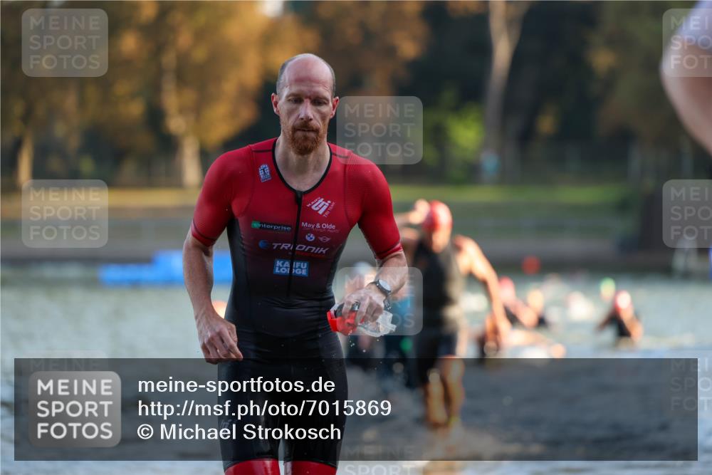 08.09.2024 - Stadtparktriathlon Michael Strokosch http://msf.ph/oto/7015869 08.09.2024 08:47:48 Schwimmen 18, 28, 30, 31, 41, 45, 54, 63, 76, 85 meine-sportfotos.de