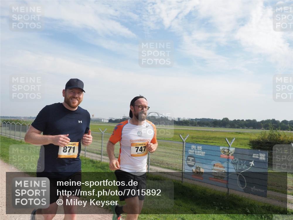 08.09.2024 - Airport Race Miley Keyser http://msf.ph/oto/7015892 08.09.2024 12:37:36 Laufen OLYMPUS, DIGITAL, CAMERA meine-sportfotos.de