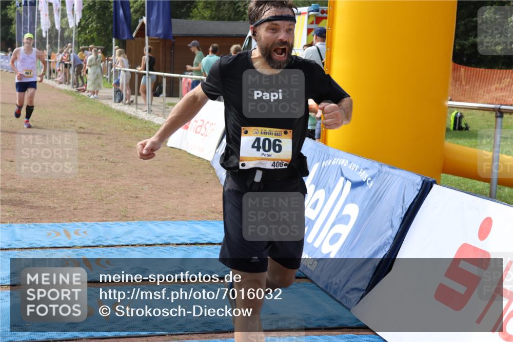 08.09.2024 - Airport Race Strokosch-Dieckow http://msf.ph/oto/7016032 08.09.2024 12:38:14 Ziel 166, 406, 417, 461, 878, 1222, 1489, 3102, 3137 meine-sportfotos.de