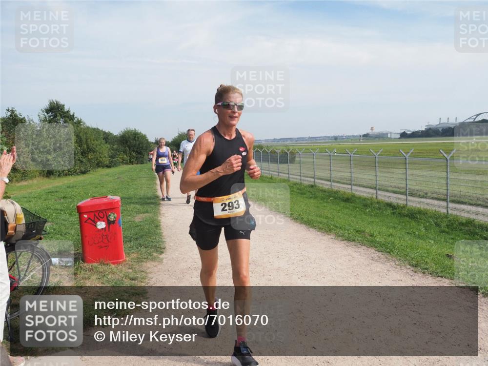 08.09.2024 - Airport Race Miley Keyser http://msf.ph/oto/7016070 08.09.2024 12:37:48 Laufen OLYMPUS, DIGITAL, CAMERA meine-sportfotos.de