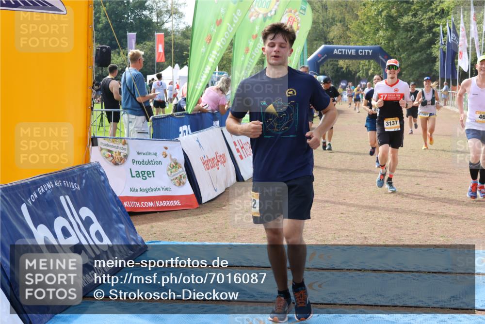 08.09.2024 - Airport Race Strokosch-Dieckow http://msf.ph/oto/7016087 08.09.2024 12:38:16 Ziel 166, 406, 417, 461, 660, 878, 1222, 1489, 3102, 3137 meine-sportfotos.de