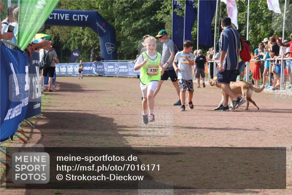 08.09.2024 - Airport Race Strokosch-Dieckow http://msf.ph/oto/7016171 08.09.2024 11:32:12 Ziel 1627, 1643, 1757, 1759 meine-sportfotos.de