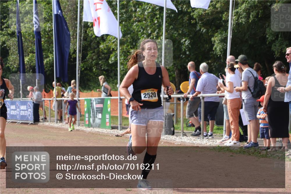 08.09.2024 - Airport Race Strokosch-Dieckow http://msf.ph/oto/7016211 08.09.2024 12:07:13 Ziel 2520, 2853, 3089 meine-sportfotos.de