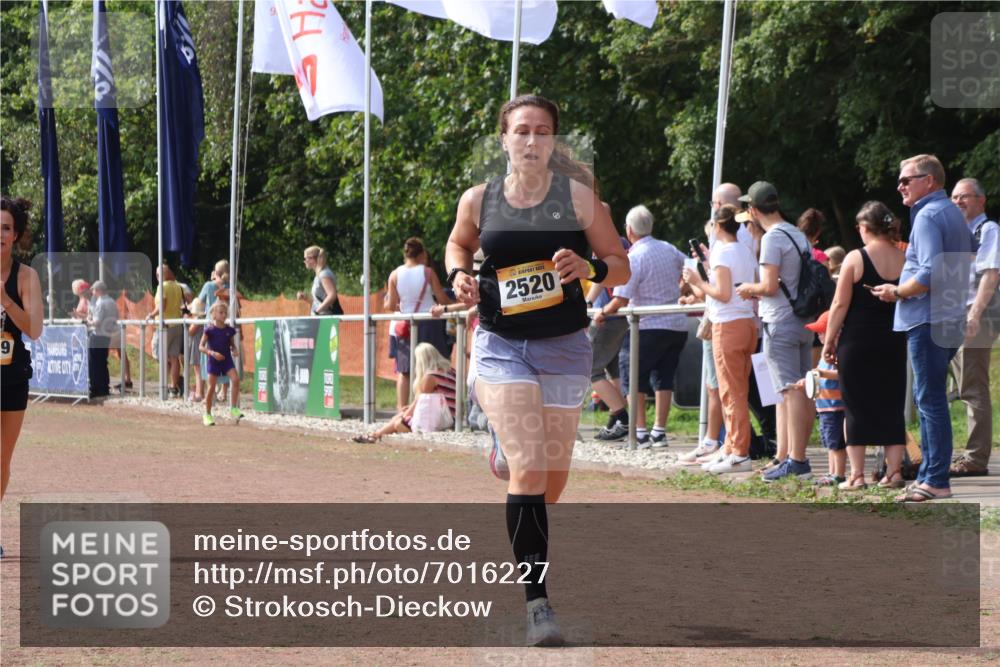 08.09.2024 - Airport Race Strokosch-Dieckow http://msf.ph/oto/7016227 08.09.2024 12:07:14 Ziel 2520, 2853, 3089 meine-sportfotos.de