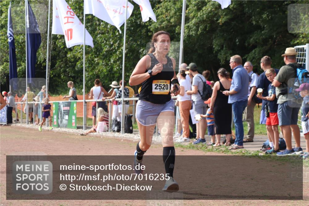 08.09.2024 - Airport Race Strokosch-Dieckow http://msf.ph/oto/7016235 08.09.2024 12:07:14 Ziel 2520, 2853, 3089 meine-sportfotos.de