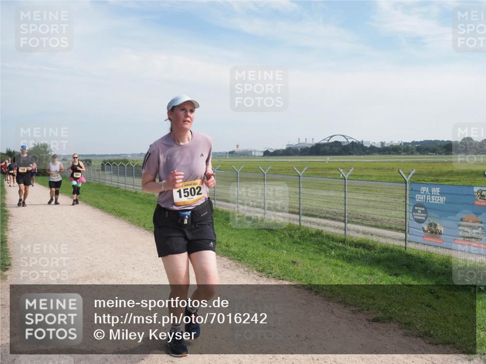 08.09.2024 - Airport Race Miley Keyser http://msf.ph/oto/7016242 08.09.2024 12:37:59 Laufen OLYMPUS, DIGITAL, CAMERA meine-sportfotos.de