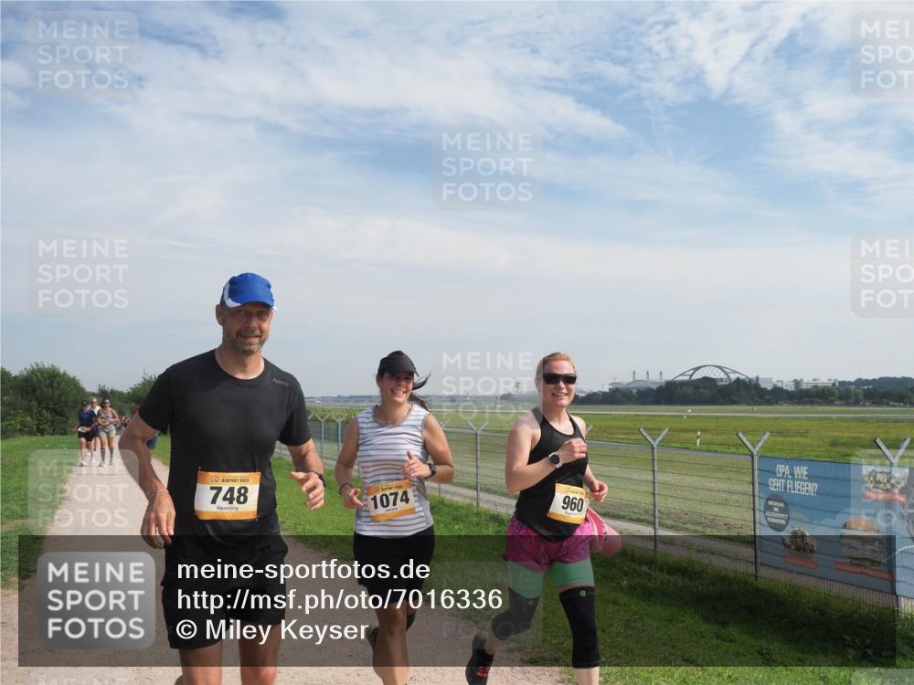 08.09.2024 - Airport Race Miley Keyser http://msf.ph/oto/7016336 08.09.2024 12:38:04 Laufen OLYMPUS, DIGITAL, CAMERA meine-sportfotos.de