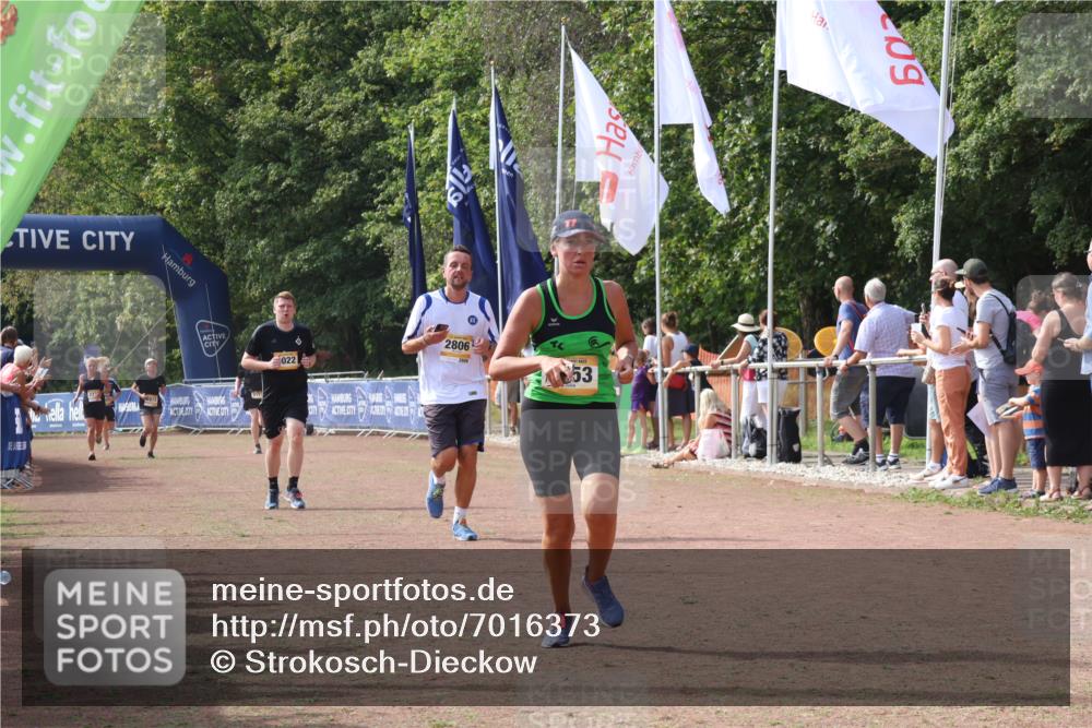 08.09.2024 - Airport Race Strokosch-Dieckow http://msf.ph/oto/7016373 08.09.2024 12:07:21 Ziel 2806, 2853, 3022 meine-sportfotos.de