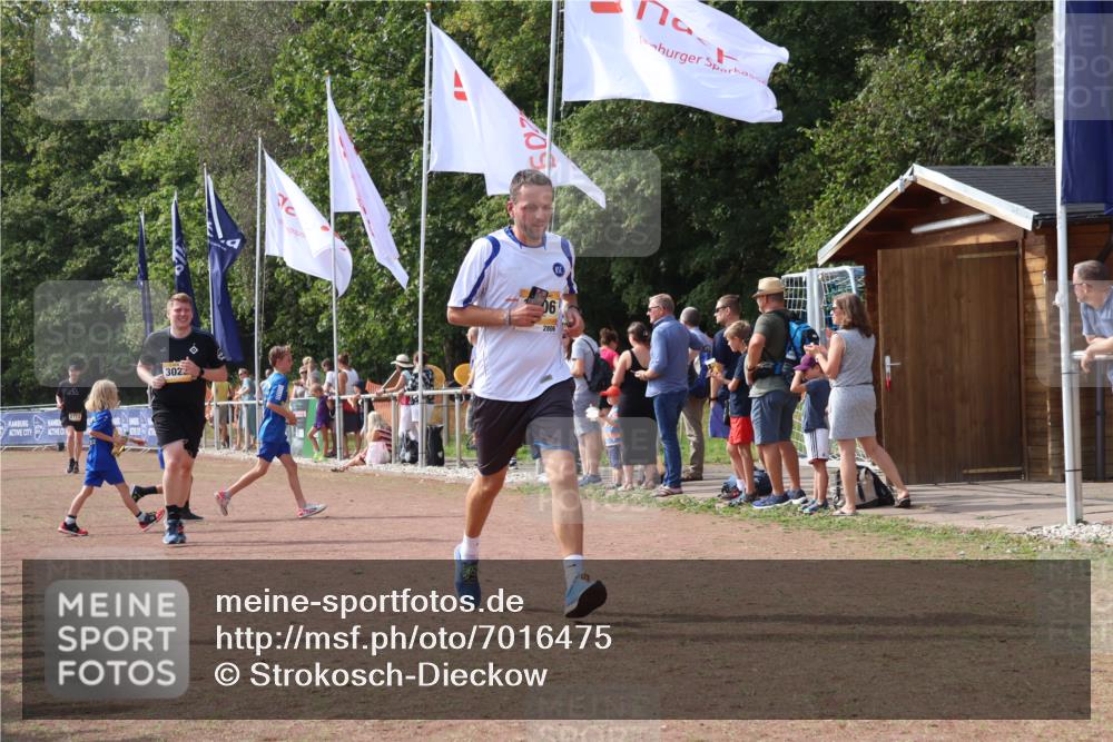 08.09.2024 - Airport Race Strokosch-Dieckow http://msf.ph/oto/7016475 08.09.2024 12:07:24 Ziel 2731, 2773, 2806, 2853, 3022 meine-sportfotos.de