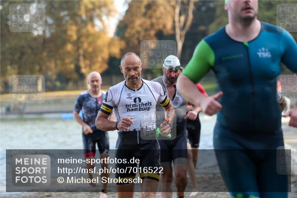 08.09.2024 - Stadtparktriathlon Michael Strokosch http://msf.ph/oto/7016522 08.09.2024 08:48:20 Schwimmen 6, 24, 27, 46, 57, 58, 64 meine-sportfotos.de