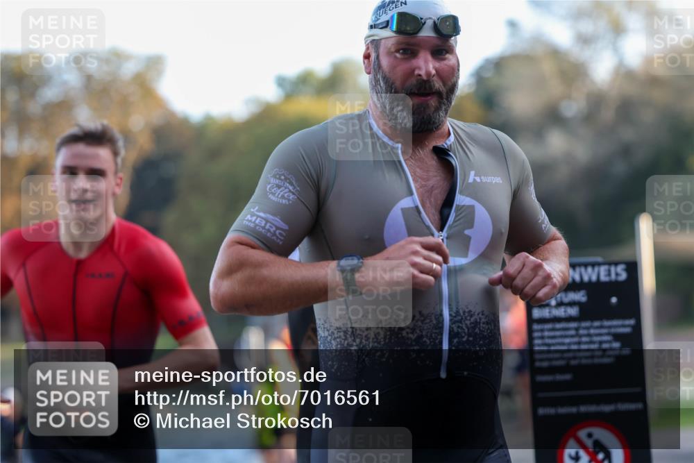 08.09.2024 - Stadtparktriathlon Michael Strokosch http://msf.ph/oto/7016561 08.09.2024 08:48:23 Schwimmen 6, 14, 24, 27, 46, 58 meine-sportfotos.de