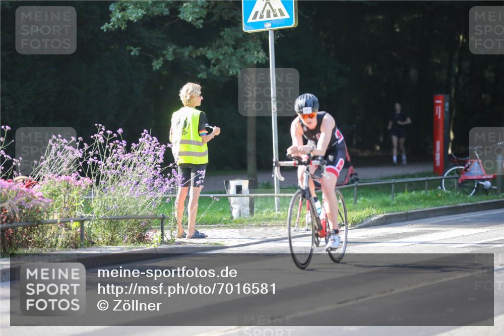 08.09.2024 - Stadtparktriathlon Zöllner http://msf.ph/oto/7016581 08.09.2024 09:40:03 Radfahren 132, 171 meine-sportfotos.de