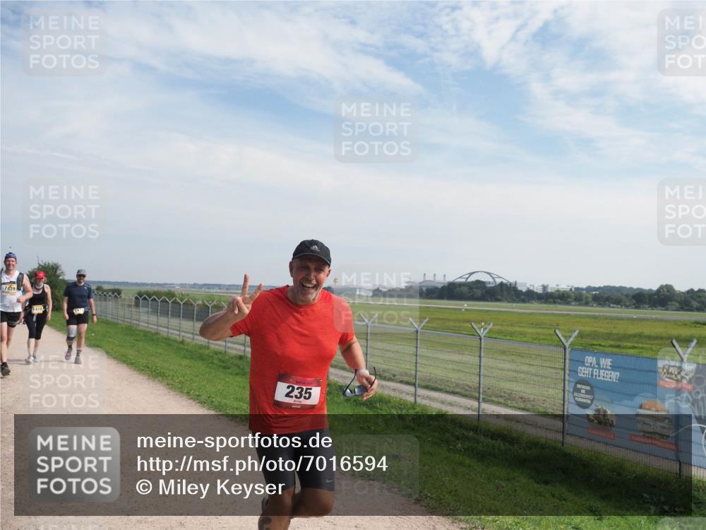 08.09.2024 - Airport Race Miley Keyser http://msf.ph/oto/7016594 08.09.2024 12:38:22 Laufen OLYMPUS, DIGITAL, CAMERA meine-sportfotos.de