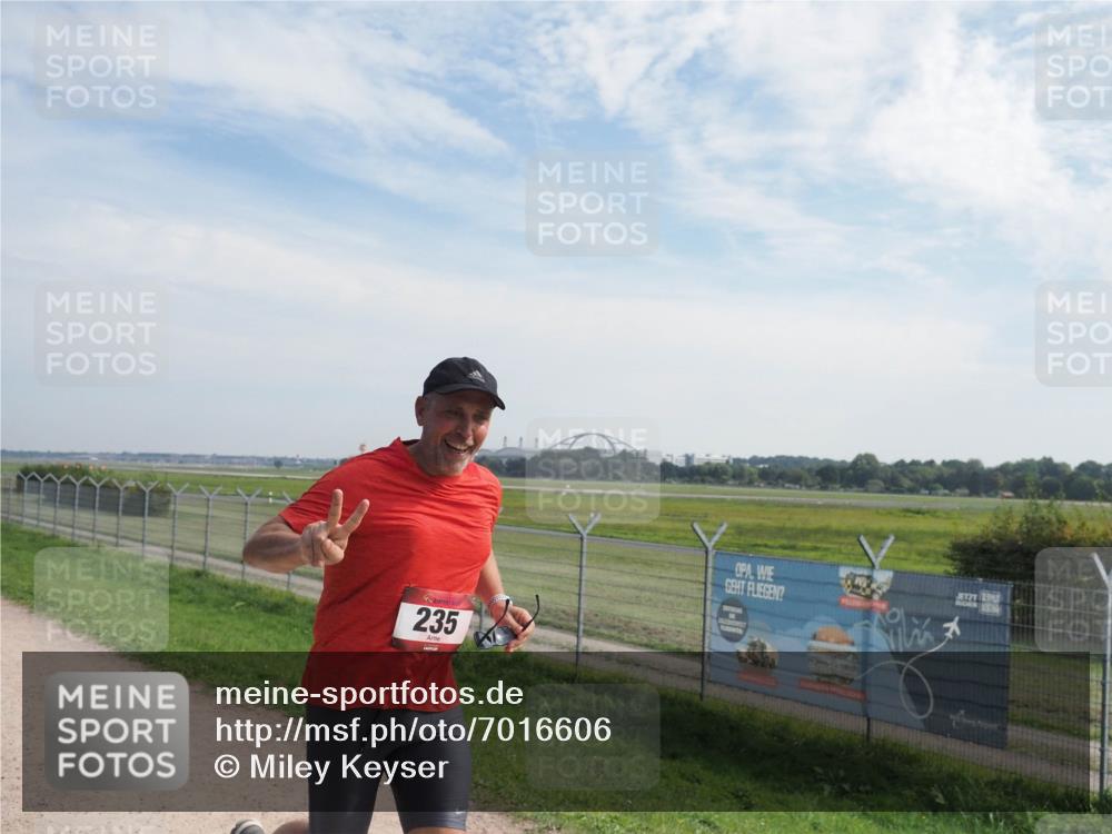 08.09.2024 - Airport Race Miley Keyser http://msf.ph/oto/7016606 08.09.2024 12:38:22 Laufen OLYMPUS, DIGITAL, CAMERA meine-sportfotos.de