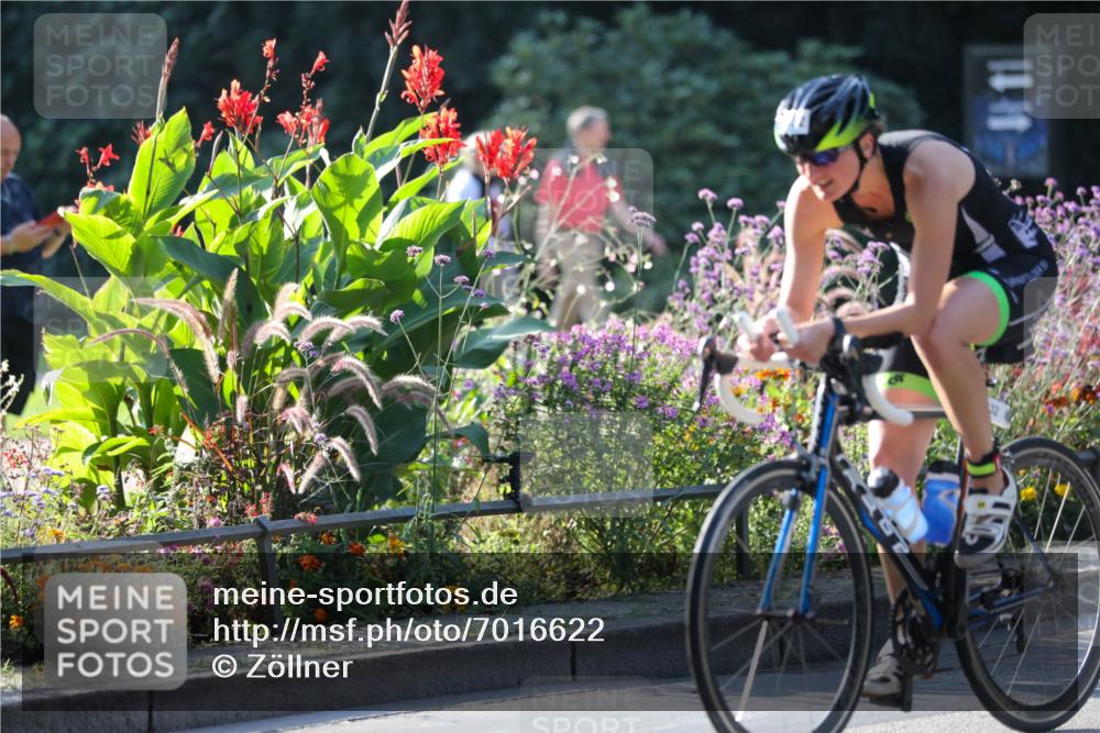 08.09.2024 - Stadtparktriathlon Zöllner http://msf.ph/oto/7016622 08.09.2024 09:40:14 Radfahren 132, 157 meine-sportfotos.de