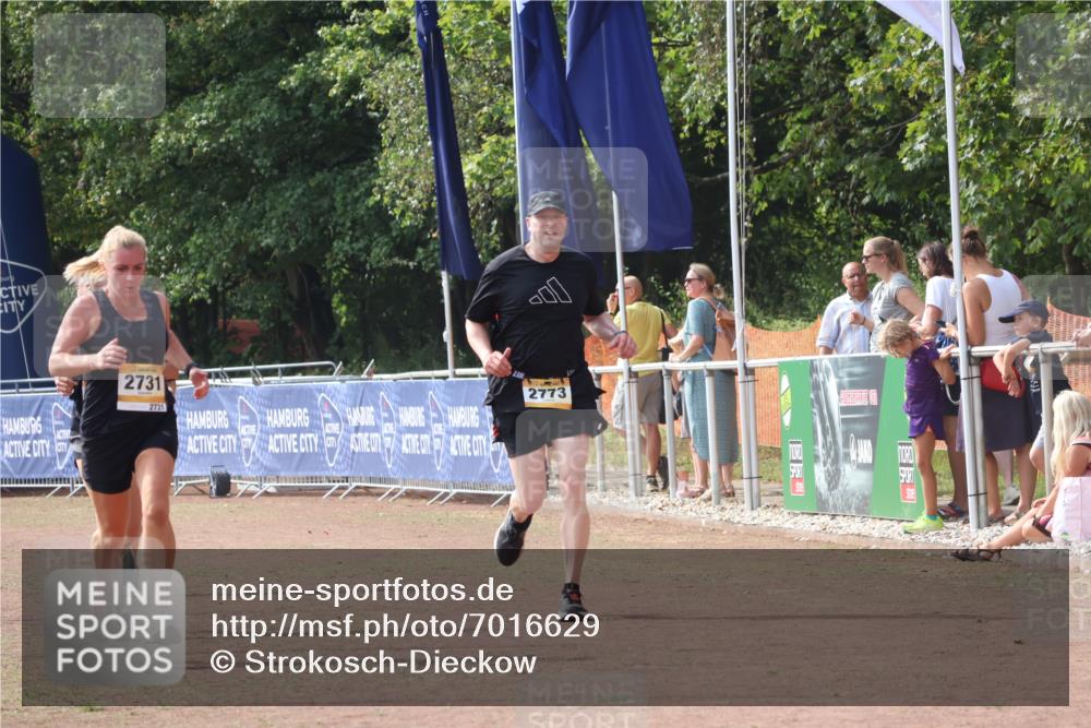08.09.2024 - Airport Race Strokosch-Dieckow http://msf.ph/oto/7016629 08.09.2024 12:07:27 Ziel 2731, 2773, 2806, 2872, 2899, 3022 meine-sportfotos.de