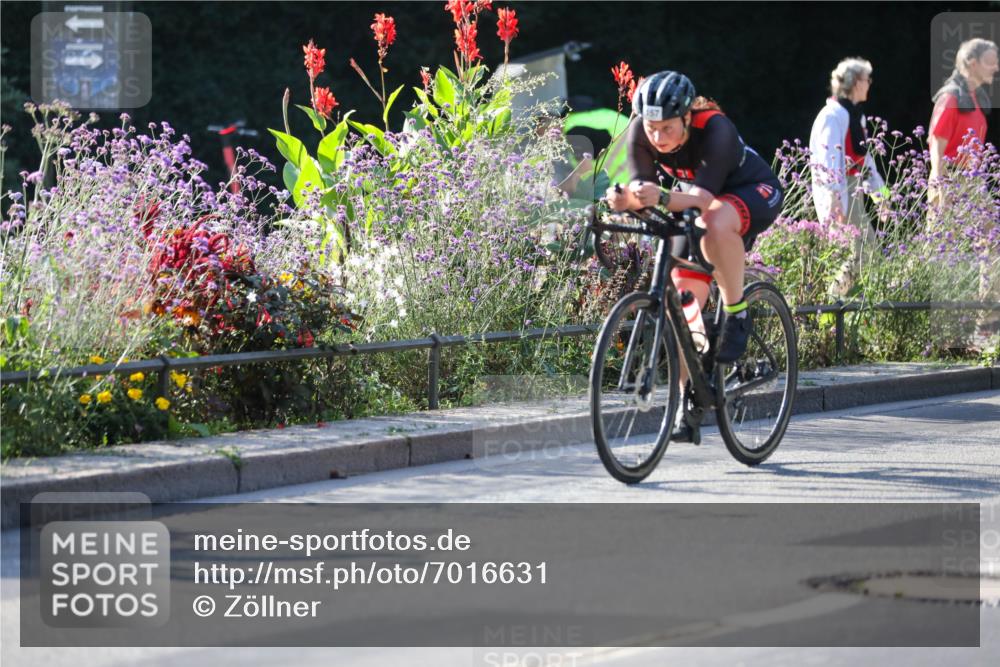 08.09.2024 - Stadtparktriathlon Zöllner http://msf.ph/oto/7016631 08.09.2024 09:40:21 Radfahren 157 meine-sportfotos.de