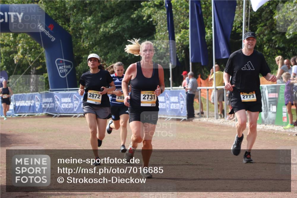 08.09.2024 - Airport Race Strokosch-Dieckow http://msf.ph/oto/7016685 08.09.2024 12:07:29 Ziel 2731, 2773, 2872, 2899, 3022 meine-sportfotos.de