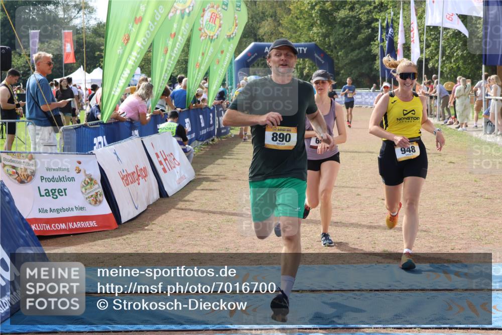 08.09.2024 - Airport Race Strokosch-Dieckow http://msf.ph/oto/7016700 08.09.2024 12:38:33 Ziel 54, 78, 653, 890, 948, 1009, 1112, 1537, 3105 meine-sportfotos.de