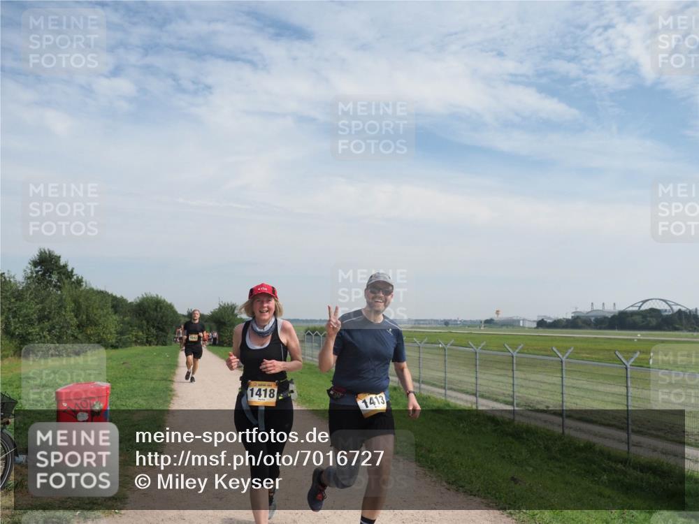 08.09.2024 - Airport Race Miley Keyser http://msf.ph/oto/7016727 08.09.2024 12:38:27 Laufen OLYMPUS, DIGITAL, CAMERA meine-sportfotos.de