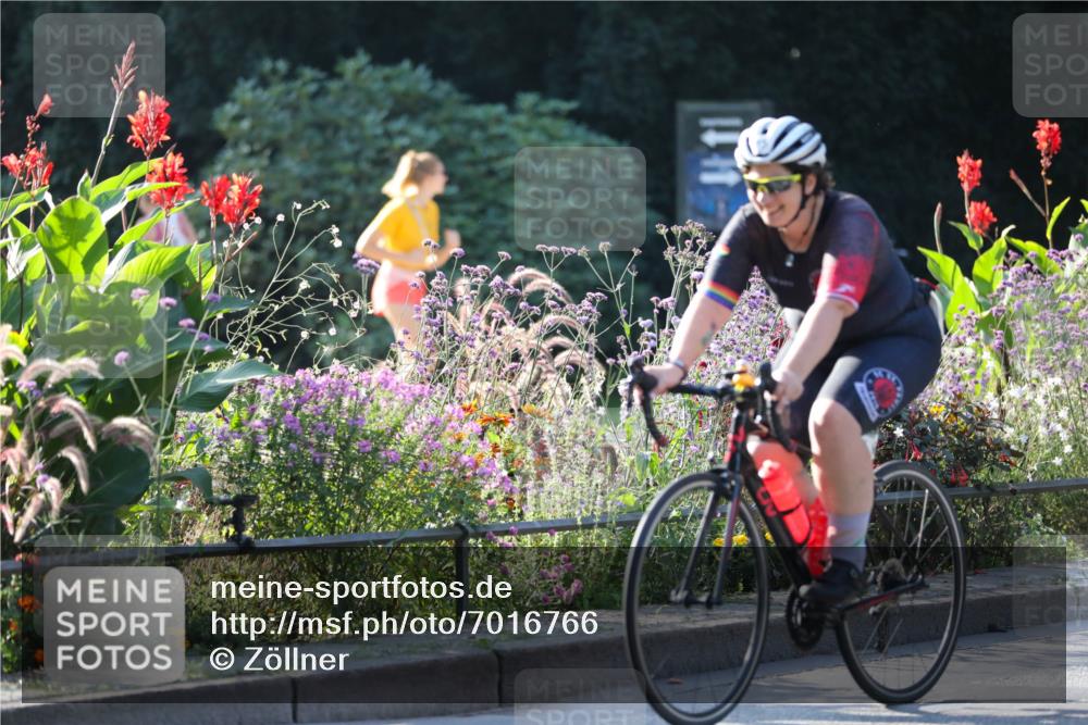 08.09.2024 - Stadtparktriathlon Zöllner http://msf.ph/oto/7016766 08.09.2024 09:41:40 Radfahren 95, 135 meine-sportfotos.de