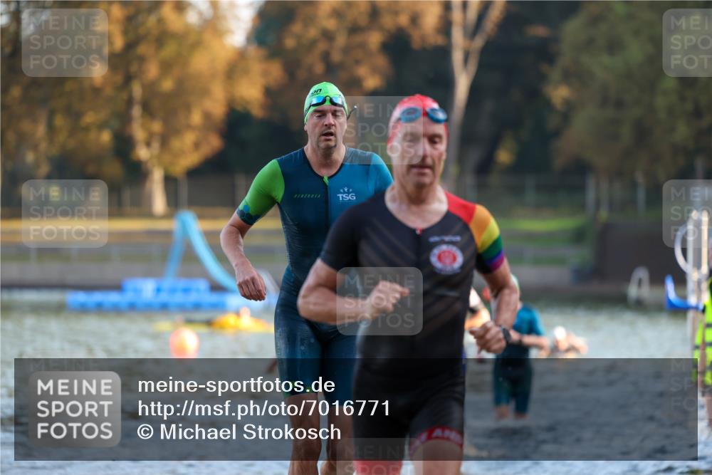 08.09.2024 - Stadtparktriathlon Michael Strokosch http://msf.ph/oto/7016771 08.09.2024 08:48:36 Schwimmen 4, 14, 61, 65 meine-sportfotos.de