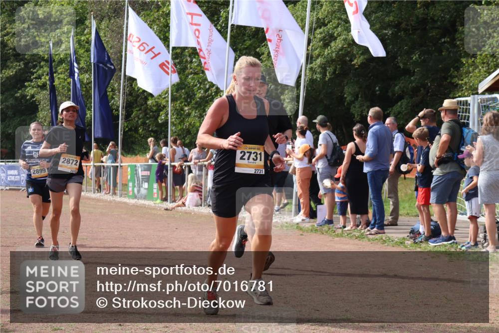 08.09.2024 - Airport Race Strokosch-Dieckow http://msf.ph/oto/7016781 08.09.2024 12:07:31 Ziel 2731, 2773, 2872, 2899 meine-sportfotos.de