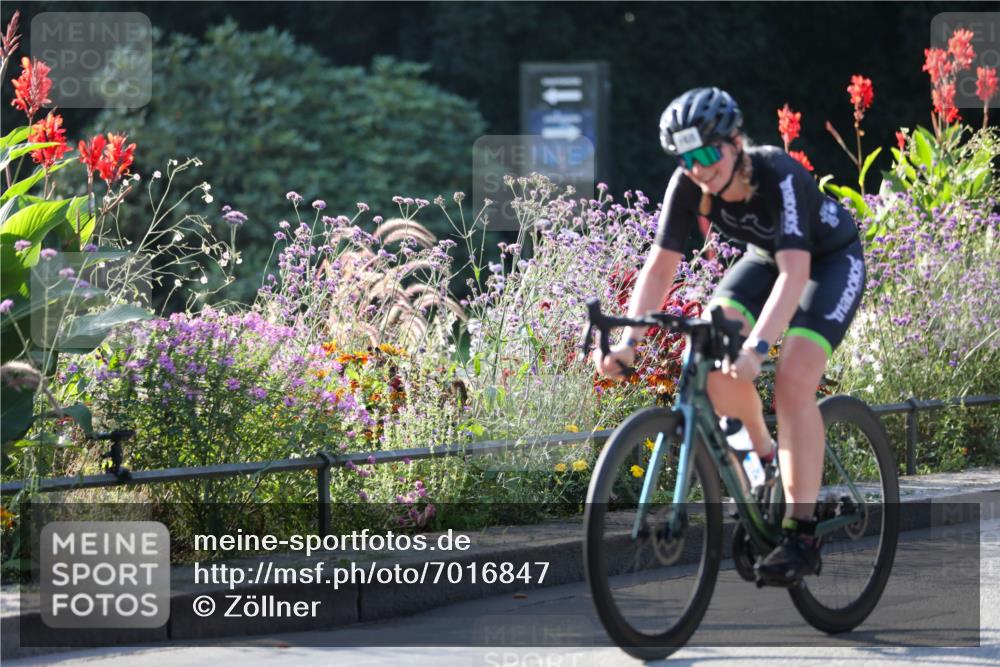 08.09.2024 - Stadtparktriathlon Zöllner http://msf.ph/oto/7016847 08.09.2024 09:42:20 Radfahren 159, 168 meine-sportfotos.de