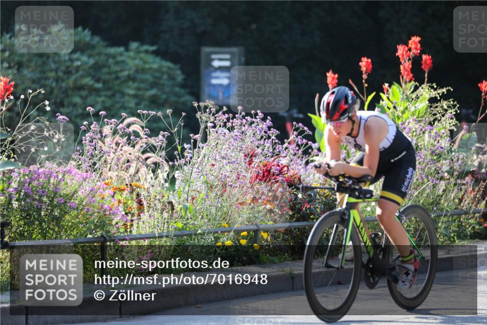 08.09.2024 - Stadtparktriathlon Zöllner http://msf.ph/oto/7016948 08.09.2024 09:43:06 Radfahren 161 meine-sportfotos.de