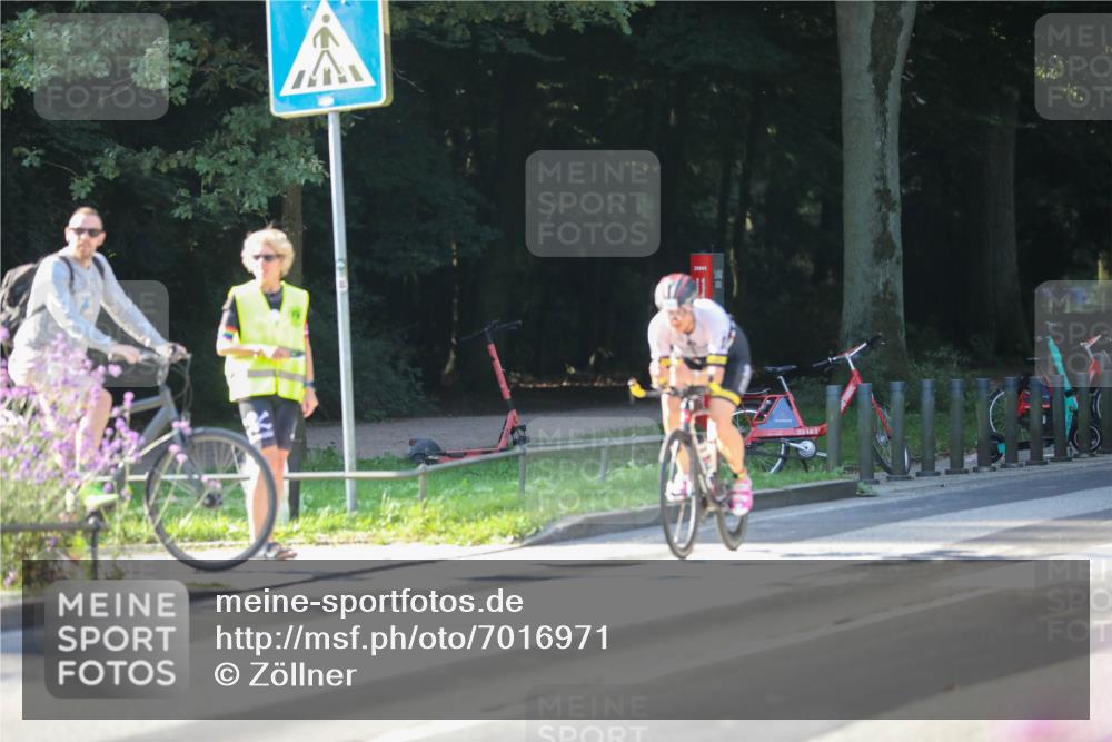 08.09.2024 - Stadtparktriathlon Zöllner http://msf.ph/oto/7016971 08.09.2024 09:43:29 Radfahren 141, 162 meine-sportfotos.de
