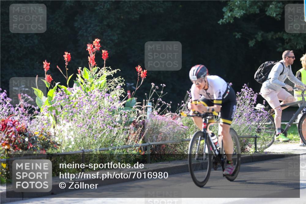 08.09.2024 - Stadtparktriathlon Zöllner http://msf.ph/oto/7016980 08.09.2024 09:43:31 Radfahren 141, 162 meine-sportfotos.de