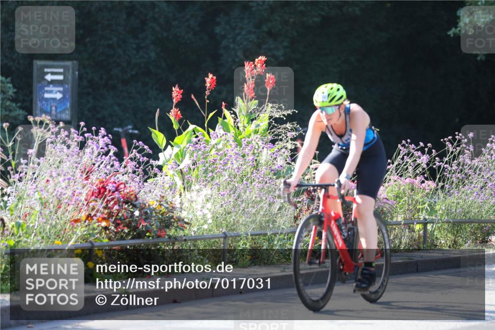 08.09.2024 - Stadtparktriathlon Zöllner http://msf.ph/oto/7017031 08.09.2024 09:43:51 Radfahren 150 meine-sportfotos.de