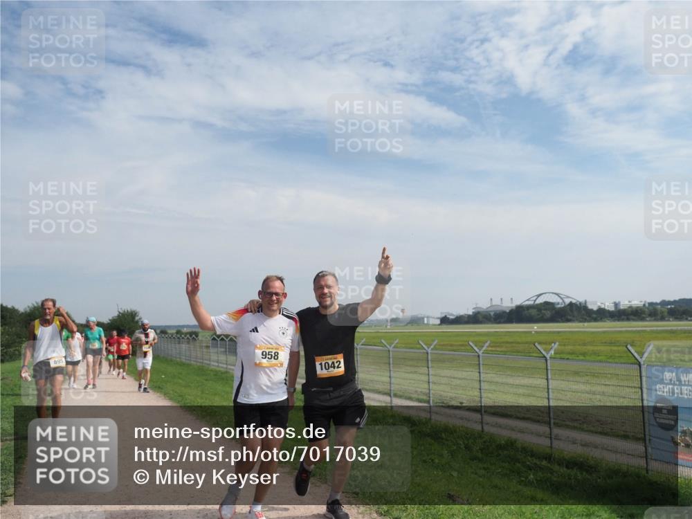 08.09.2024 - Airport Race Miley Keyser http://msf.ph/oto/7017039 08.09.2024 12:38:54 Laufen OLYMPUS, DIGITAL, CAMERA meine-sportfotos.de