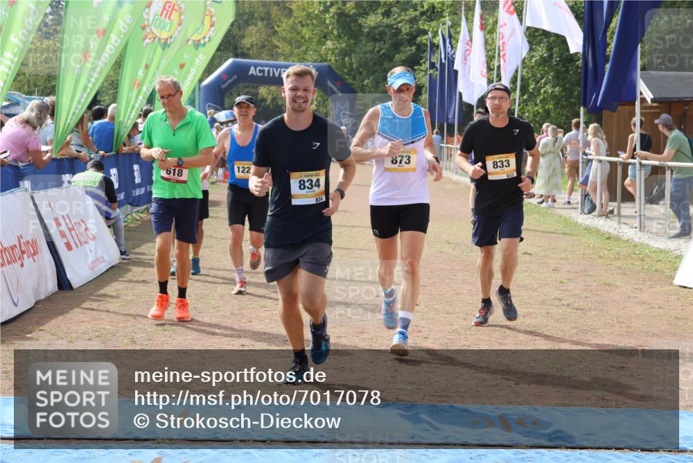 08.09.2024 - Airport Race Strokosch-Dieckow http://msf.ph/oto/7017078 08.09.2024 12:38:49 Ziel 259, 618, 680, 753, 760, 833, 834, 873, 918, 1221, 1251 meine-sportfotos.de