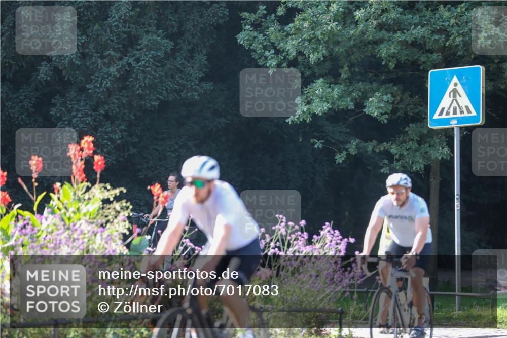 08.09.2024 - Stadtparktriathlon Zöllner http://msf.ph/oto/7017083 08.09.2024 09:53:49 Radfahren 194, 214, 216 meine-sportfotos.de