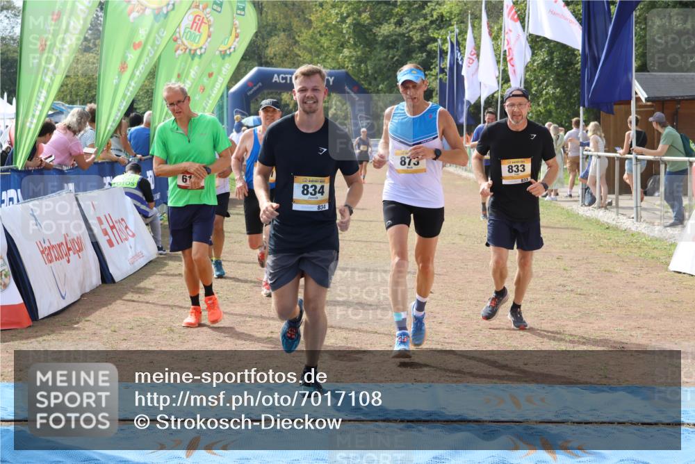 08.09.2024 - Airport Race Strokosch-Dieckow http://msf.ph/oto/7017108 08.09.2024 12:38:49 Ziel 259, 618, 680, 753, 760, 833, 834, 873, 918, 1221, 1251 meine-sportfotos.de