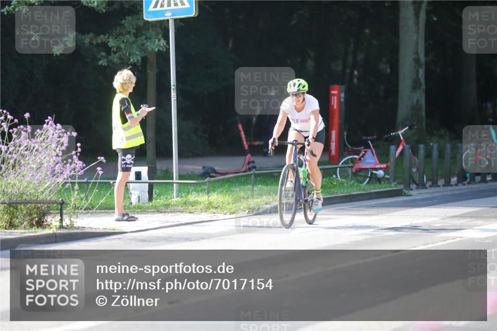 08.09.2024 - Stadtparktriathlon Zöllner http://msf.ph/oto/7017154 08.09.2024 09:54:22 Radfahren 186, 192, 195, 206, 228, 238, 244 meine-sportfotos.de